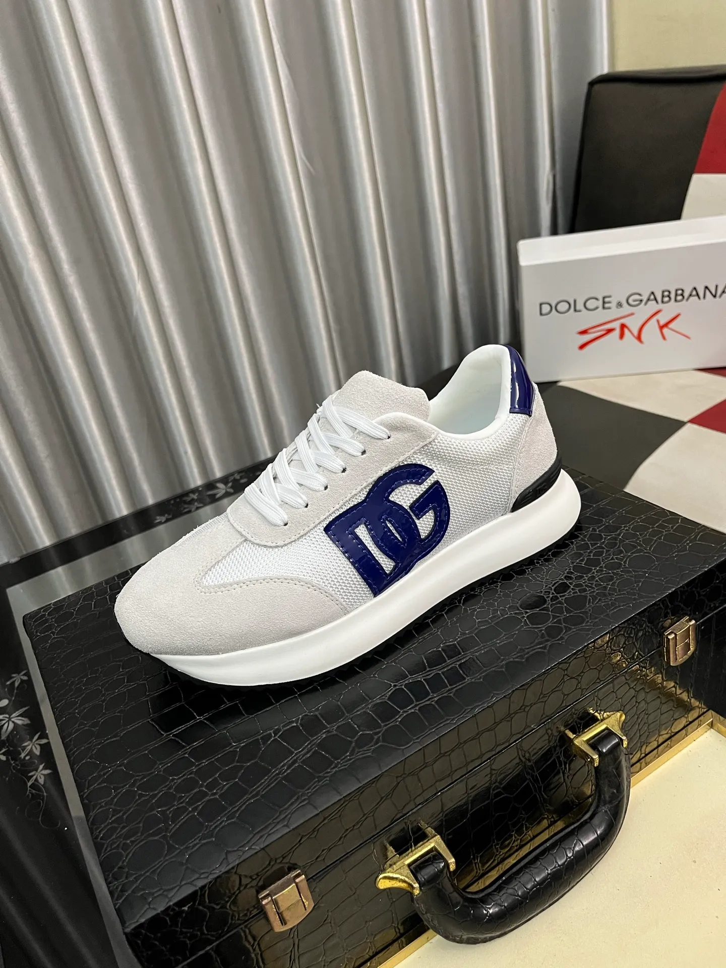 Men's shoes💰480⌚️⌚️【DG】Latest official website high-top casual, men's shoes original quality imported cowhide➕Yangli [Proud] In terms of materials and workmanship, it beats all versions on the market💕Highest quality shipments. Real photos, imported fabrics highlight the unique charm of the brand😘The shoelaces are also original custom-made👻Classic lace-up shoes, very comfortable on the feet, size 35-46